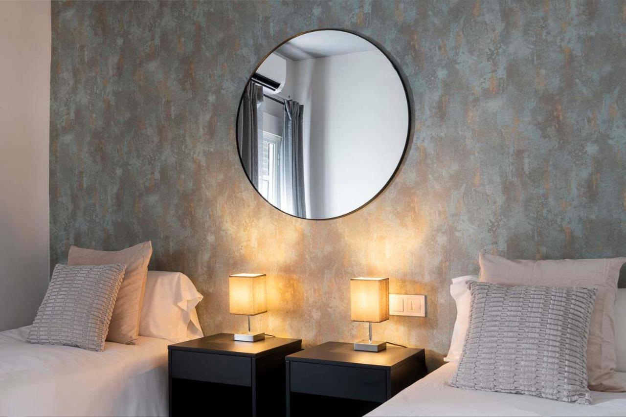 Rivero Suite Apartments Séville Extérieur photo