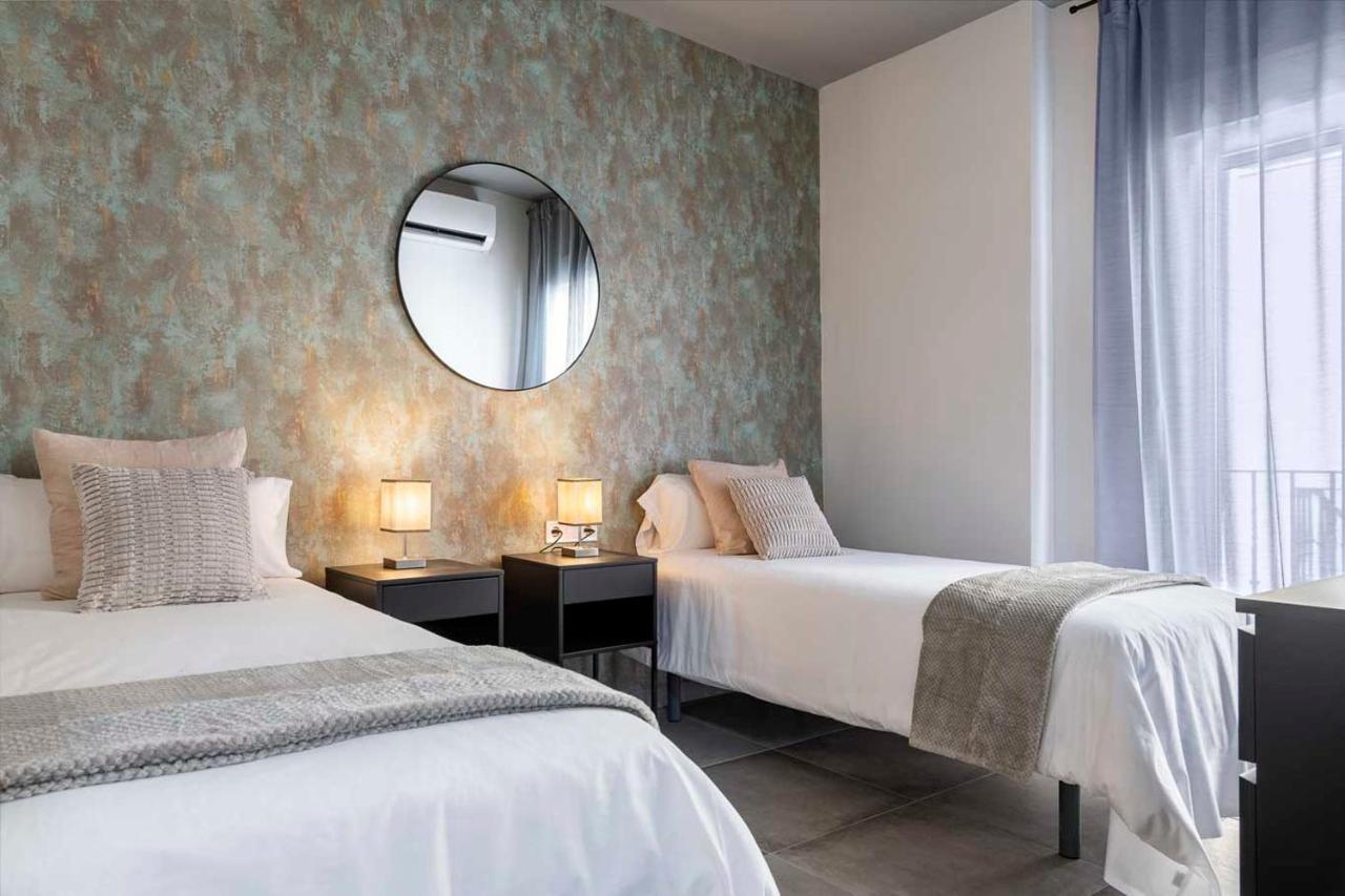 Rivero Suite Apartments Séville Extérieur photo